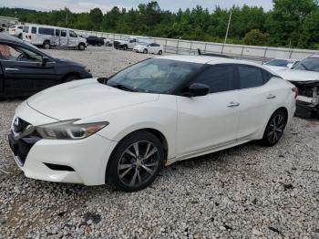  Salvage Nissan Maxima