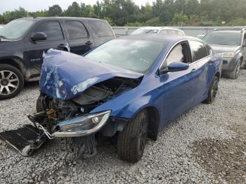  Salvage Chrysler 200