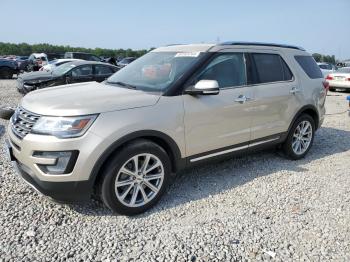  Salvage Ford Explorer