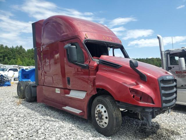  Salvage Freightliner Cascadia 1