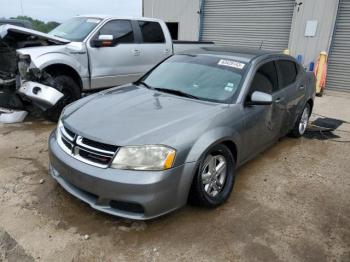  Salvage Dodge Avenger