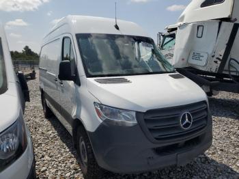  Salvage Mercedes-Benz Sprinter