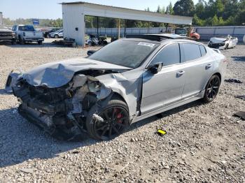  Salvage Kia Stinger