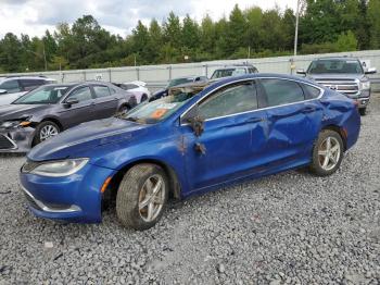  Salvage Chrysler 200