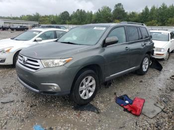  Salvage Toyota Highlander