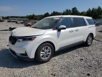  Salvage Kia Carnival