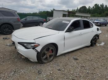  Salvage Alfa Romeo Giulia