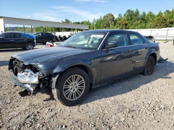  Salvage Chrysler 300