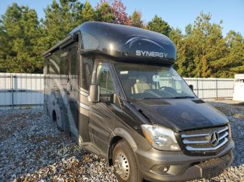  Salvage Mercedes-Benz Sprinter