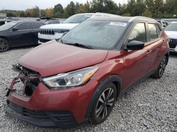  Salvage Nissan Kicks