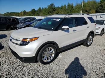  Salvage Ford Explorer