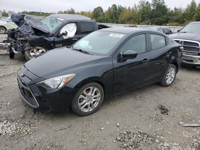  Salvage Toyota Yaris