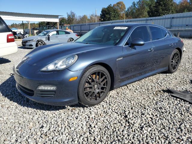  Salvage Porsche Panamera