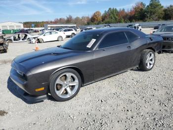  Salvage Dodge Challenger