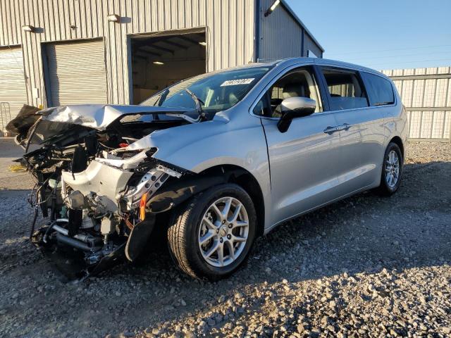  Salvage Chrysler Pacifica