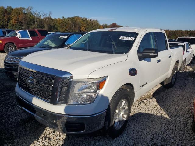  Salvage Nissan Titan