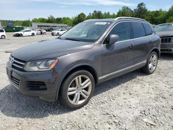  Salvage Volkswagen Touareg