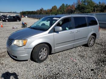  Salvage Chrysler Minivan