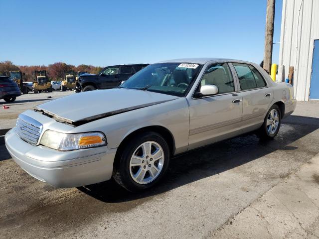  Salvage Ford Crown Vic