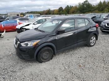  Salvage Nissan Kicks