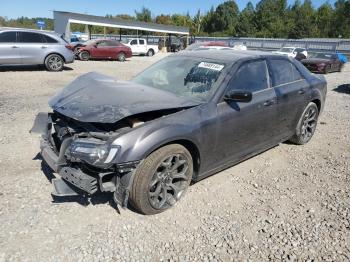  Salvage Chrysler 300