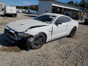  Salvage Ford Mustang