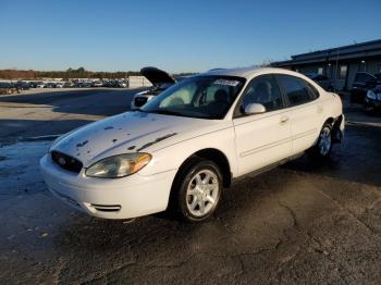  Salvage Ford Taurus