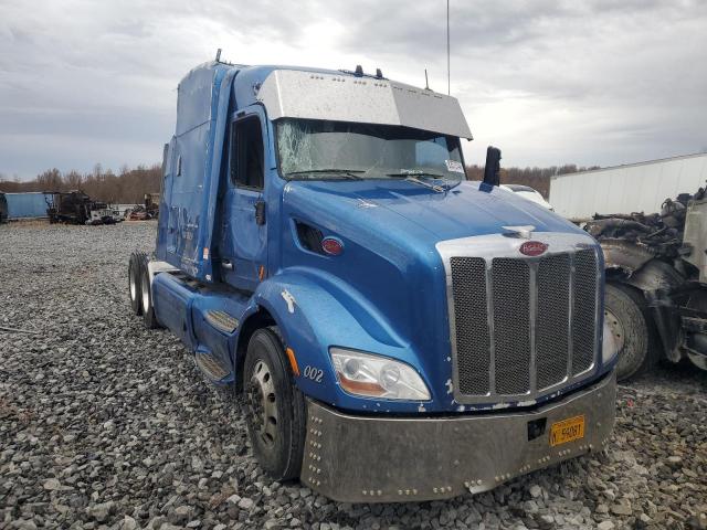  Salvage Peterbilt 579