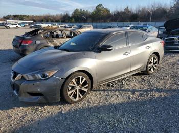  Salvage Nissan Maxima