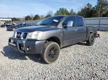  Salvage Nissan Titan