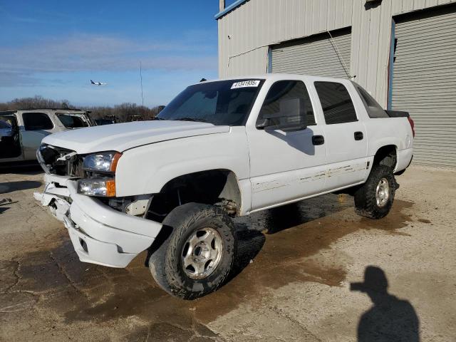  Salvage Chevrolet Avalanche