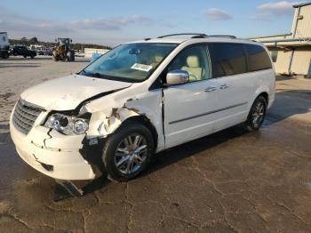  Salvage Chrysler Minivan