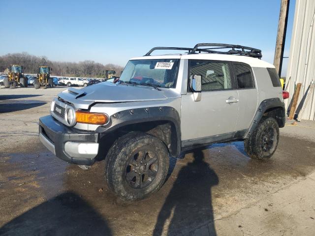  Salvage Toyota FJ Cruiser