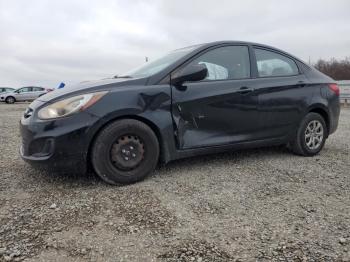  Salvage Hyundai ACCENT