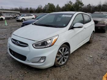  Salvage Hyundai ACCENT