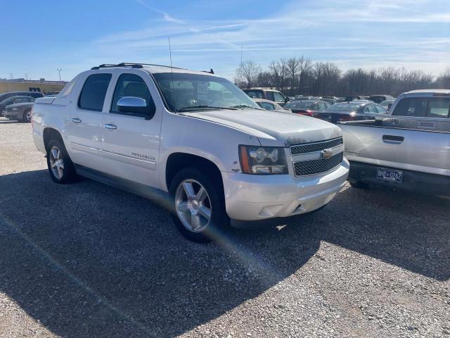  Salvage Chevrolet Avalanche