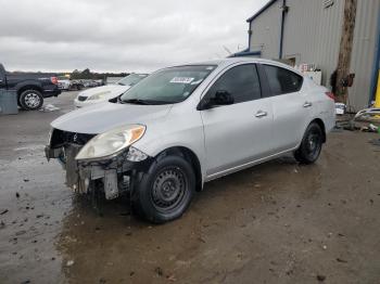  Salvage Nissan Versa