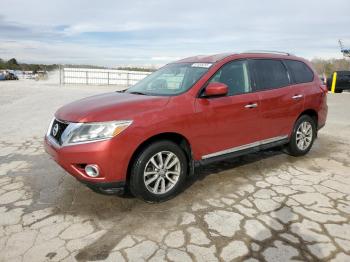  Salvage Nissan Pathfinder