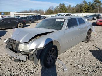  Salvage Chrysler 300