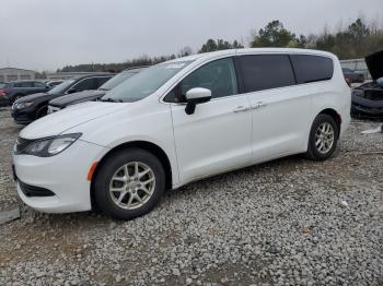  Salvage Chrysler Pacifica