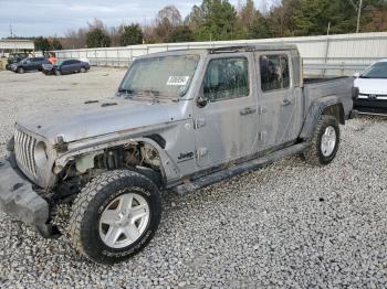  Salvage Jeep Gladiator