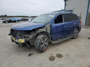  Salvage Nissan Pathfinder