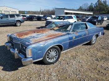  Salvage Ford LTD