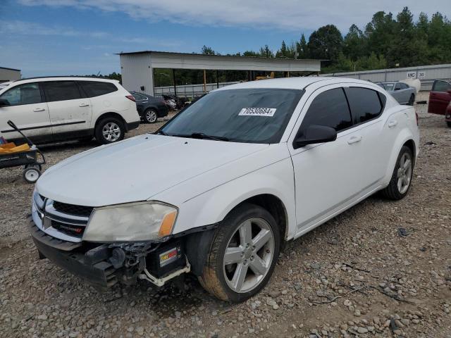  Salvage Dodge Avenger