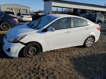  Salvage Hyundai ACCENT