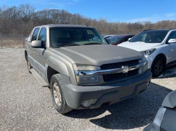  Salvage Chevrolet Avalanche