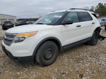  Salvage Ford Explorer