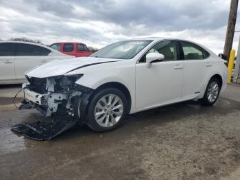  Salvage Lexus Es