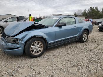  Salvage Ford Mustang