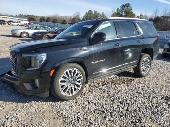  Salvage GMC Yukon